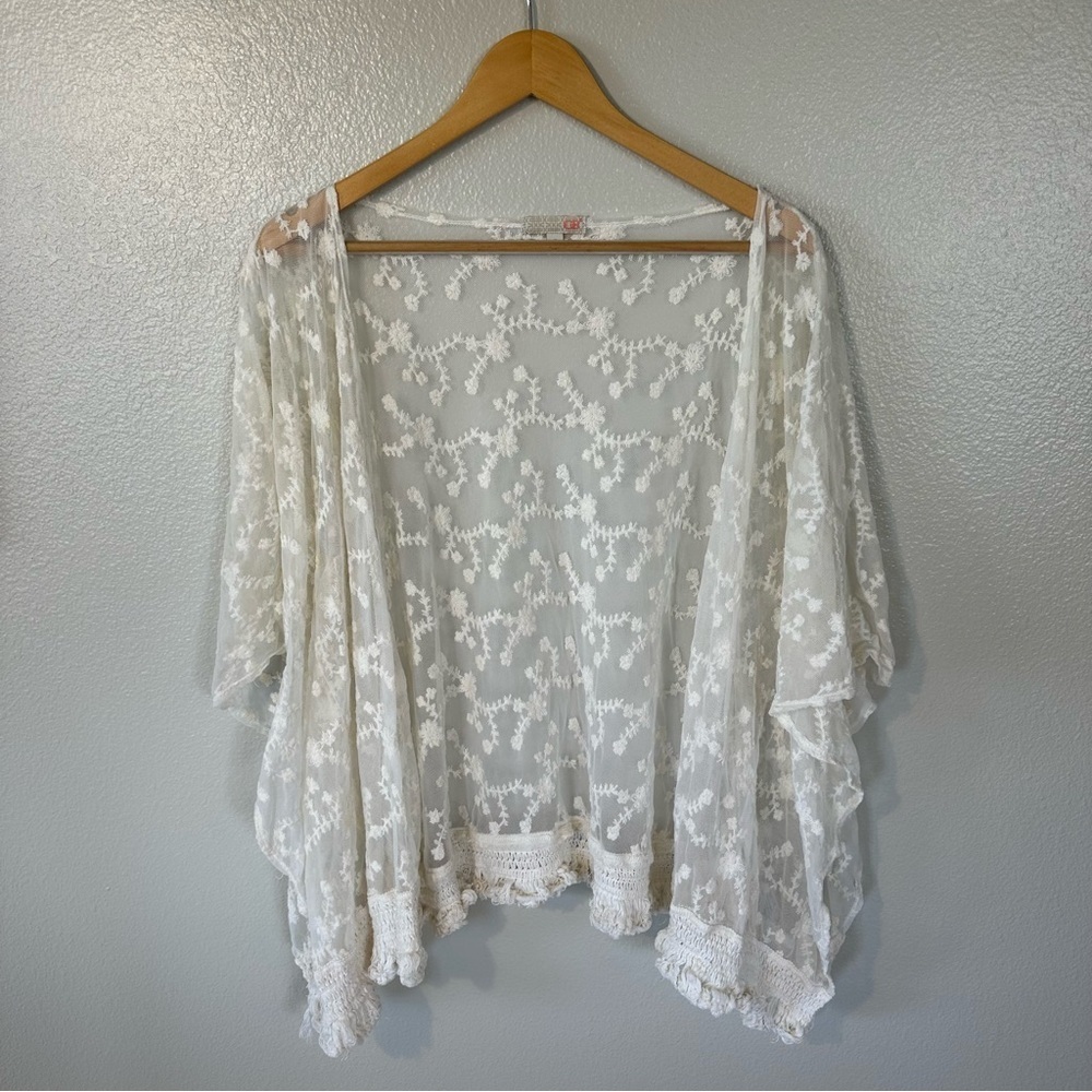GB Lace Crochet Embroidered Dolman Sleeve Fringe Cream Kimono Cardigan, S